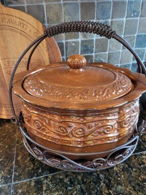 Elegant Tuscan Bean Pot and Wire Stand by Home & Garden Party - Never Used!!